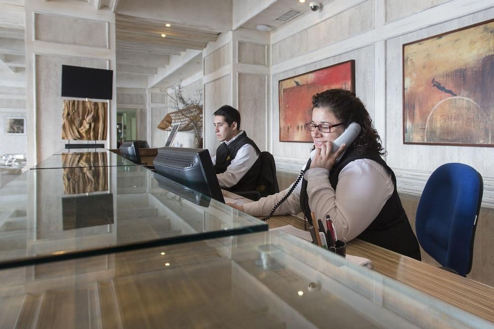 Costaustralis Hotel Puerto Natales